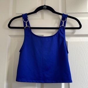 Blue clasp tank